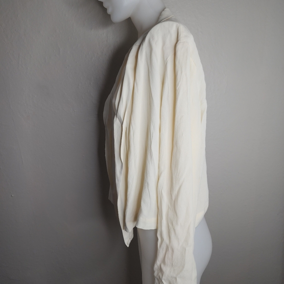 NEW Anthropologie Ettitwa Blazer Blouse Ivory Size 12 - Picture 7 of 12